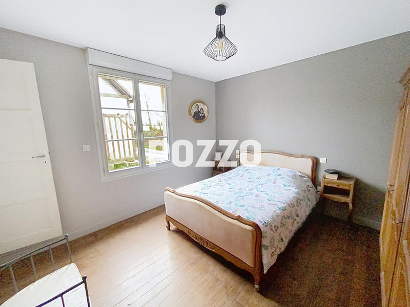 Maison - 137 m² - 7 pièces