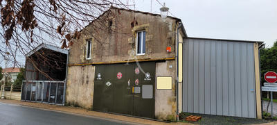 Local d'activité / Entrepôt - 300 m²