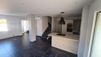 Maison - 130 m² - 5 pièces