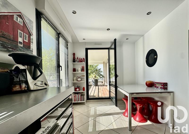 Appartement - 145 m² - 7 pièces