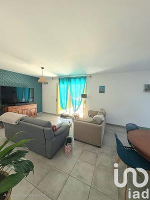 Maison - 99 m² - 4 pièces