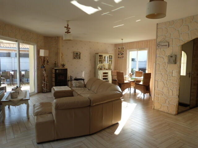 Maison - 128 m² - 5 pièces