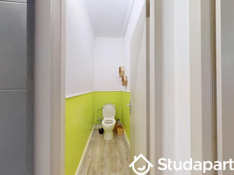 Chambre - 15 m² - 1 pièce