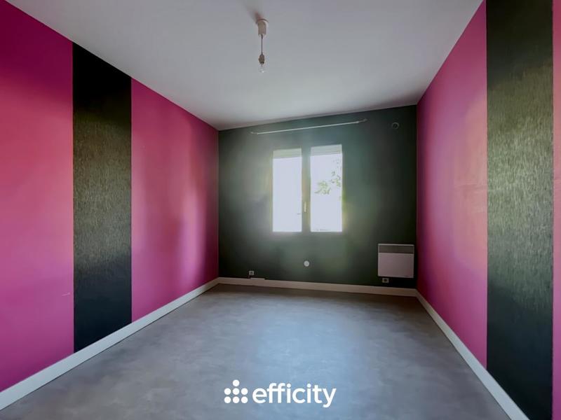 Maison - 215 m² - 8 pièces