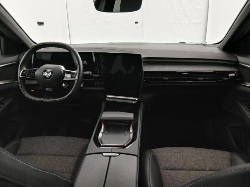 Renault Espace VI E-Tech hybrid 200 Techno