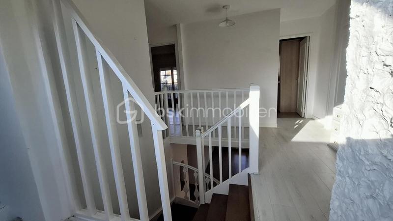 Maison - 146 m² - 6 pièces