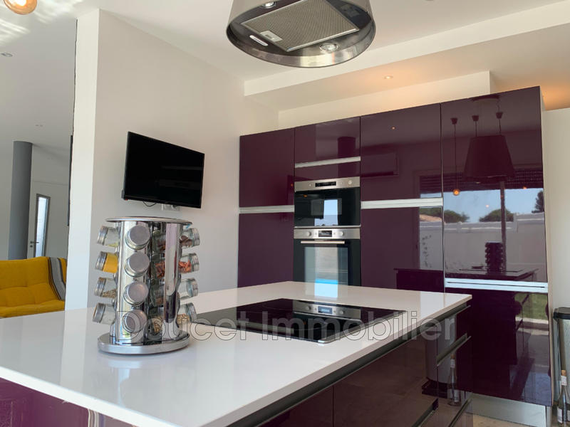 Villa - 202 m² - 5 pièces