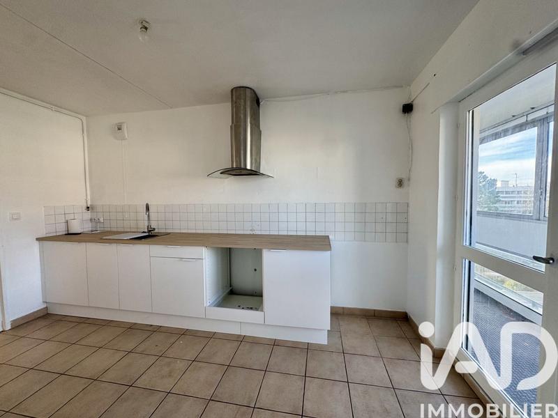 Appartement - 96 m² - 5 pièces