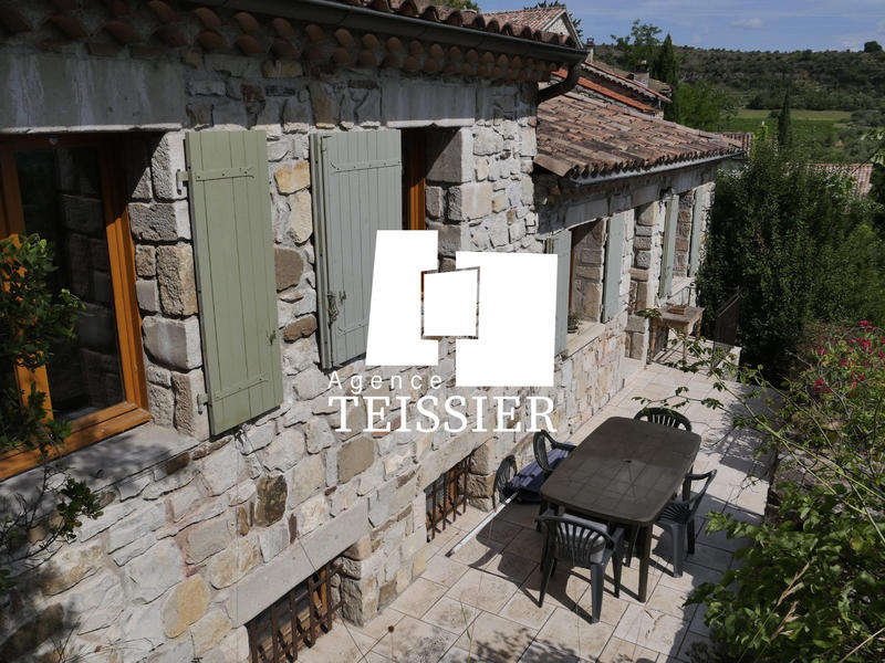 Maison - 118 m² - 3 pièces