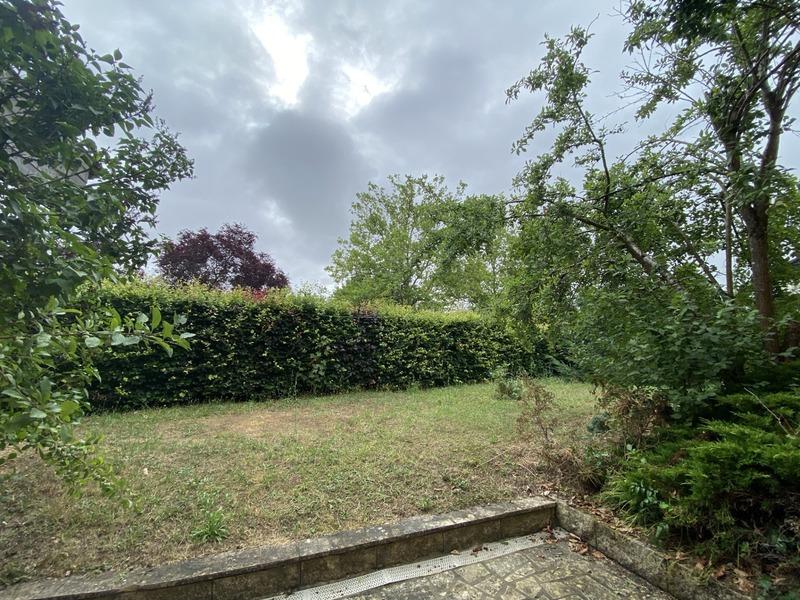 Pavillon - 144 m² - 6 pièces