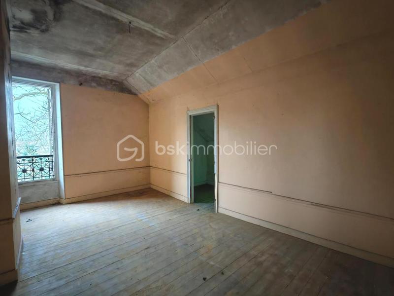 Demeure - 280 m² - 10 pièces