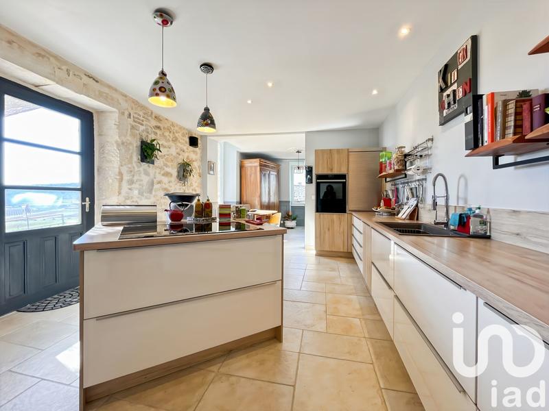 Maison - 188 m² - 5 pièces