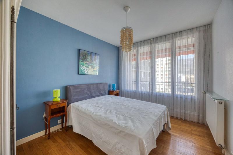 Appartement - 85 m² - 3 pièces