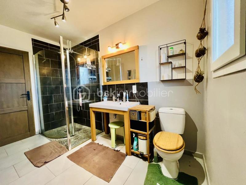 Maison traditionnelle - 107 m² - 5 pièces