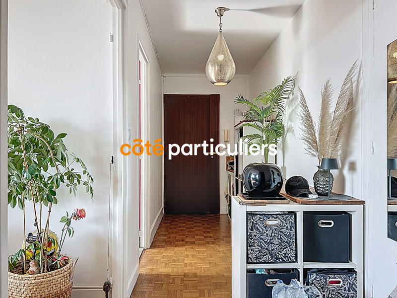 Appartement - 81 m² - 4 pièces