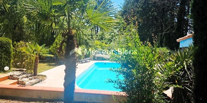 Villa - 160 m² - 7 pièces
