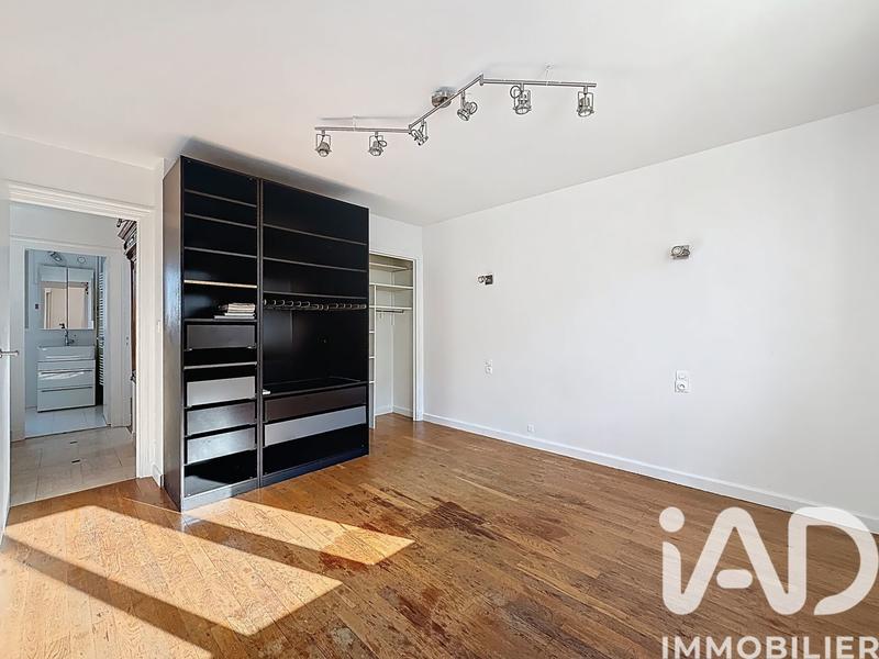 Appartement - 80 m² - 3 pièces