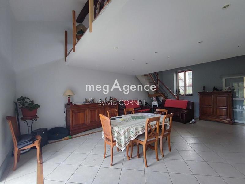 Appartement - 126 m² - 5 pièces