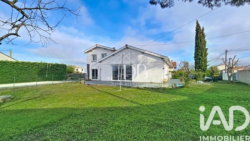 Maison - 170 m² - 6 pièces