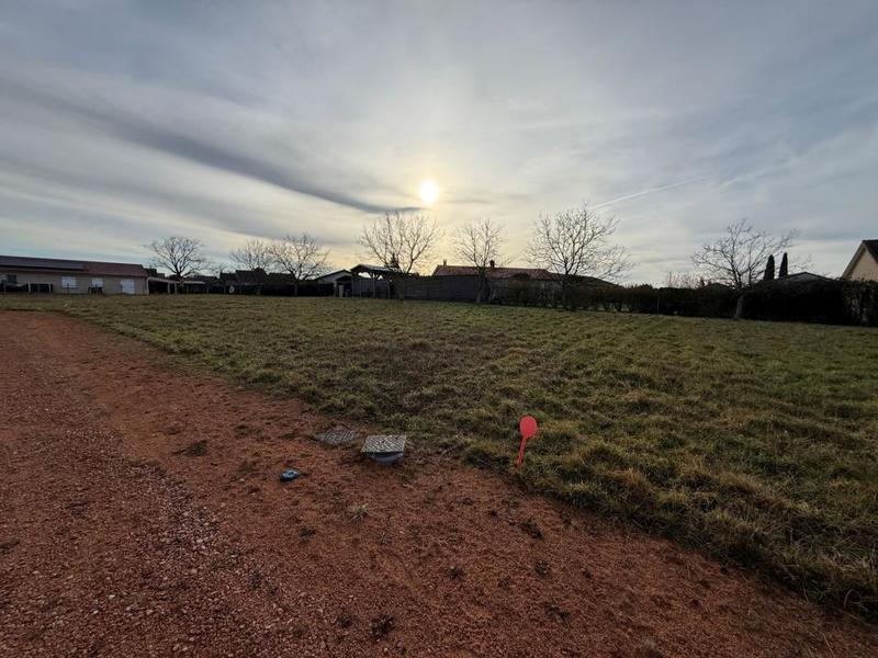 Terrain constructible - 645 m²