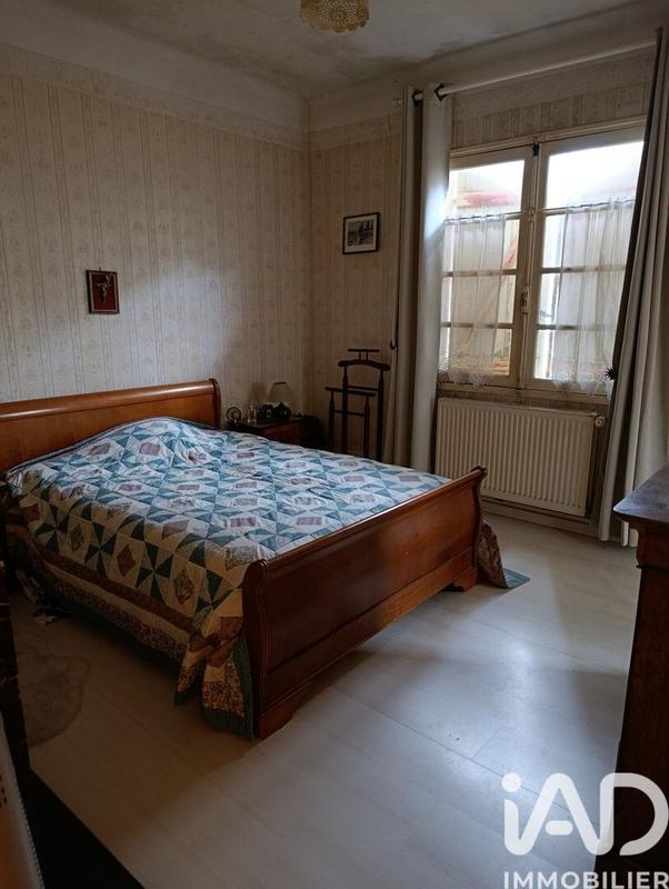 Maison - 177 m² - 8 pièces