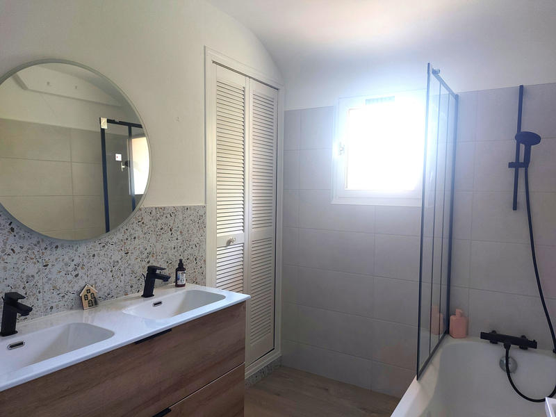 Maison - 127 m² - 5 pièces