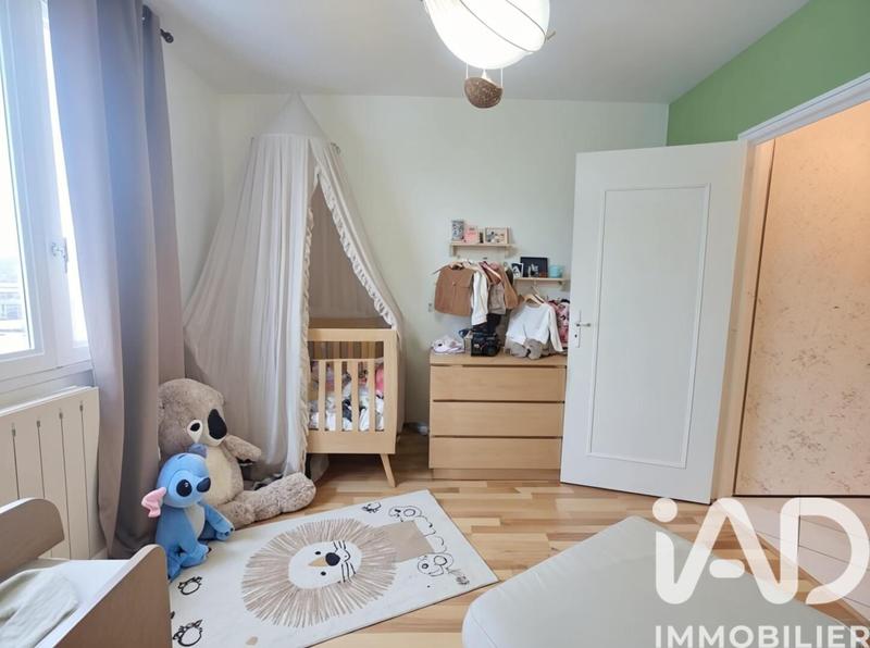 Appartement - 85 m² - 4 pièces