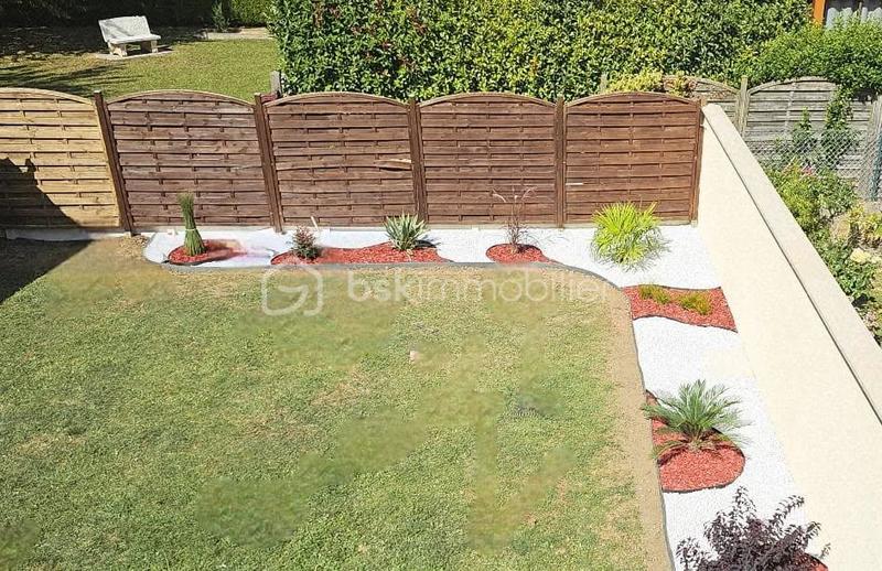 Pavillon - 96 m² - 6 pièces