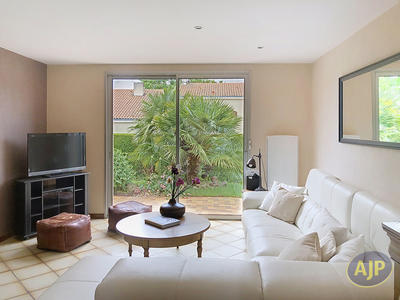 Maison - 167 m² - 5 pièces