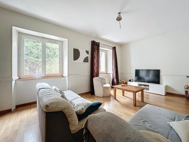 Maison en pierre - 180 m² - 5 pièces