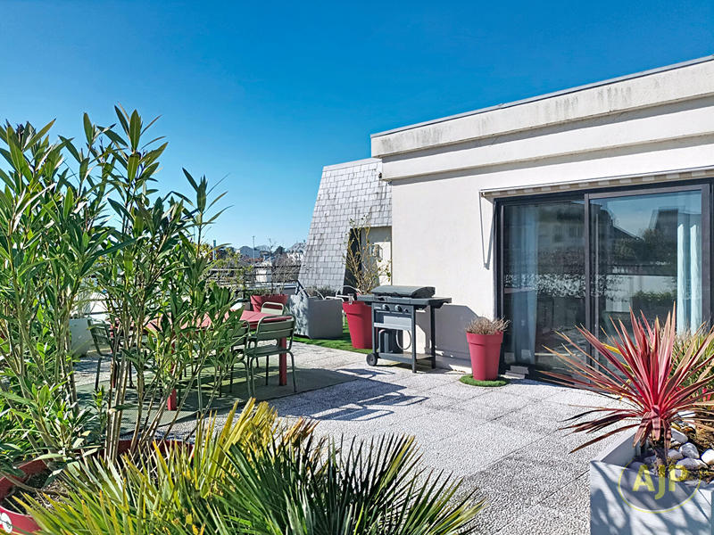 Appartement - 131 m² - 5 pièces