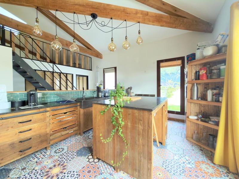 Maison - 123 m² - 4 pièces