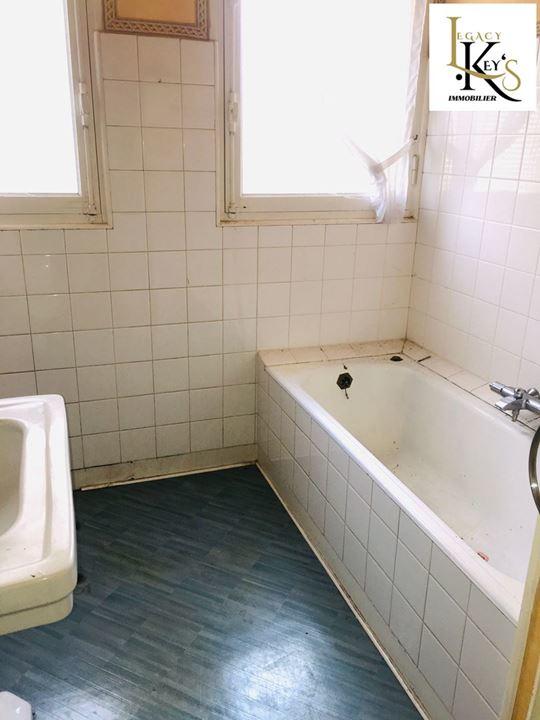 Maison traditionnelle - 200 m² - 7 pièces