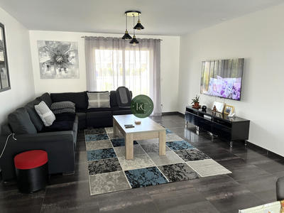 Maison - 110 m² - 5 pièces