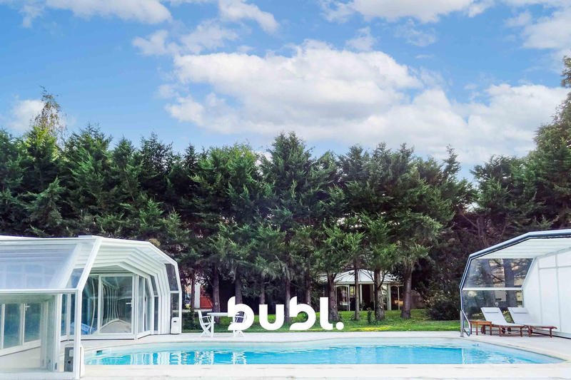 Maison - 193 m² - 8 pièces