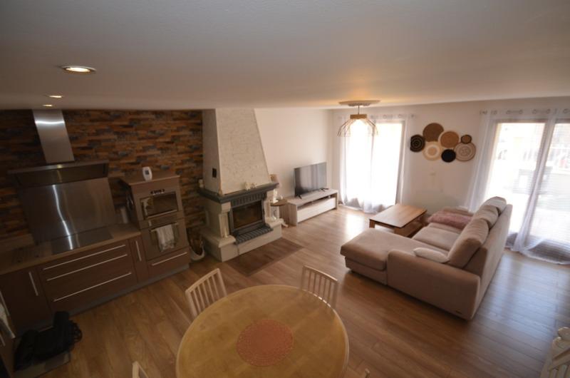 Maison en pierre - 84 m² - 4 pièces