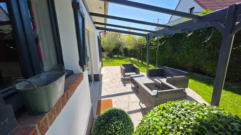 Villa - 90 m² - 4 pièces