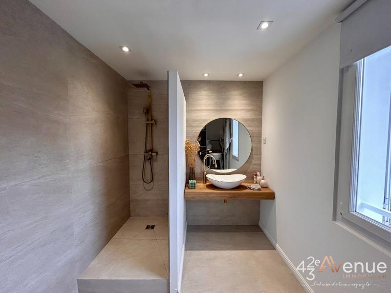 Maison - 111 m² - 5 pièces