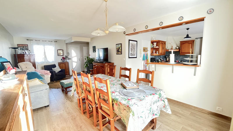 Maison - 90 m² - 4 pièces