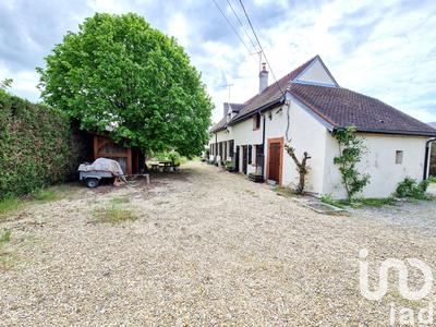 Maison - 175 m² - 7 pièces