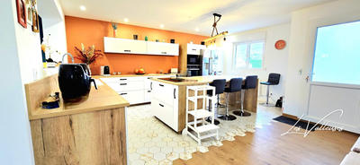 Maison contemporaine - 198 m² - 6 pièces