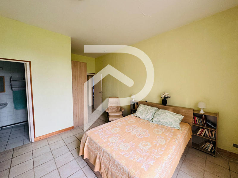 Demeure - 789 m² - 34 pièces