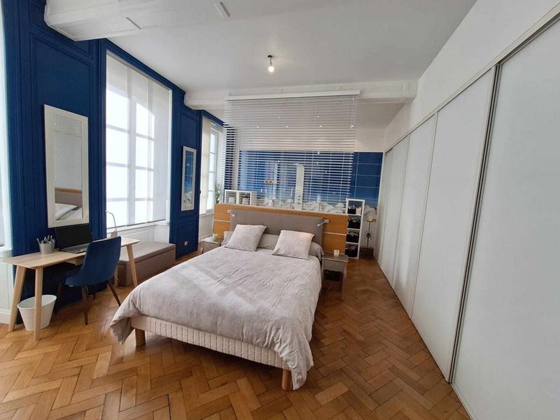 Hôtel particulier - 260 m² - 8 pièces