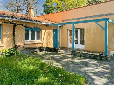 Maison - 120 m² - 6 pièces