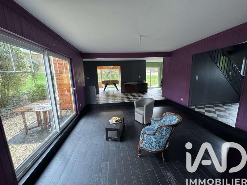 Maison - 182 m² - 7 pièces