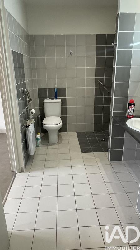 Maison - 230 m² - 11 pièces