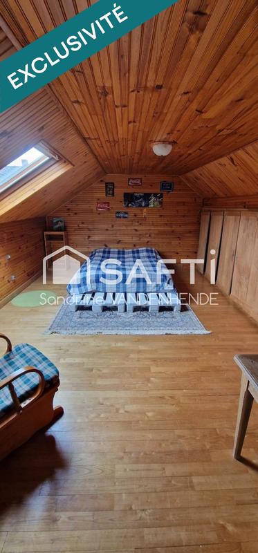 Maison - 214 m² - 12 pièces