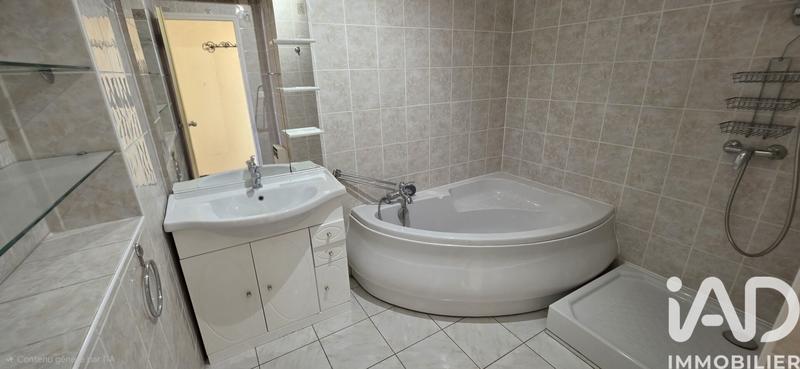 Appartement - 80 m² - 4 pièces