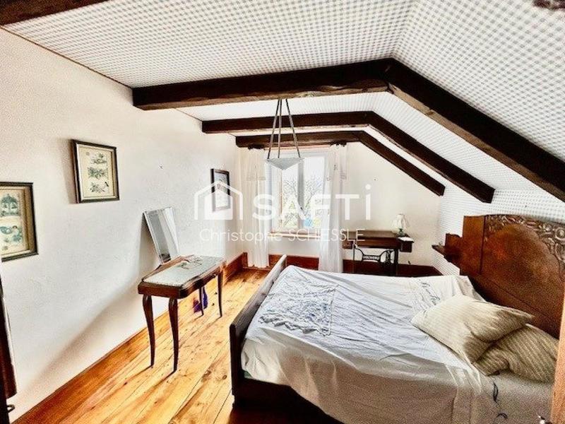 Maison - 189 m² - 8 pièces