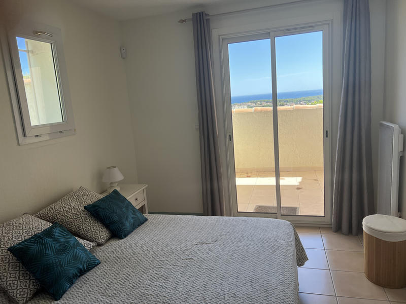 Maison - 200 m² - 6 pièces